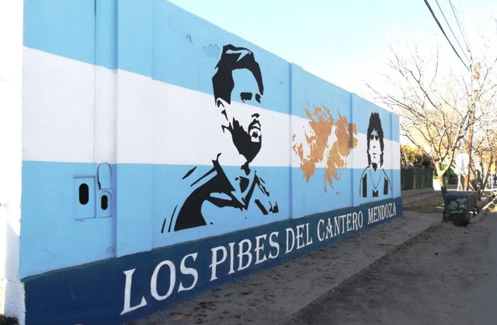 Por los pibes de Malvinas que no vamos a olvidar y por el Diego